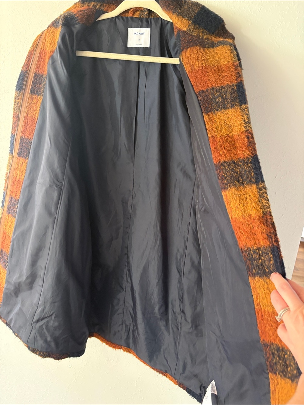 Wool-blend Cozy Fall Coat - Picture 3 of 4